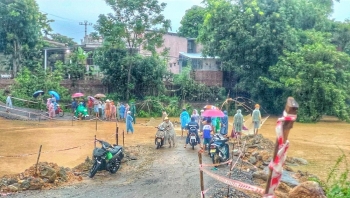 Quảng Nam: Một số địa phương bị chia cắt do nước lũ lên nhanh