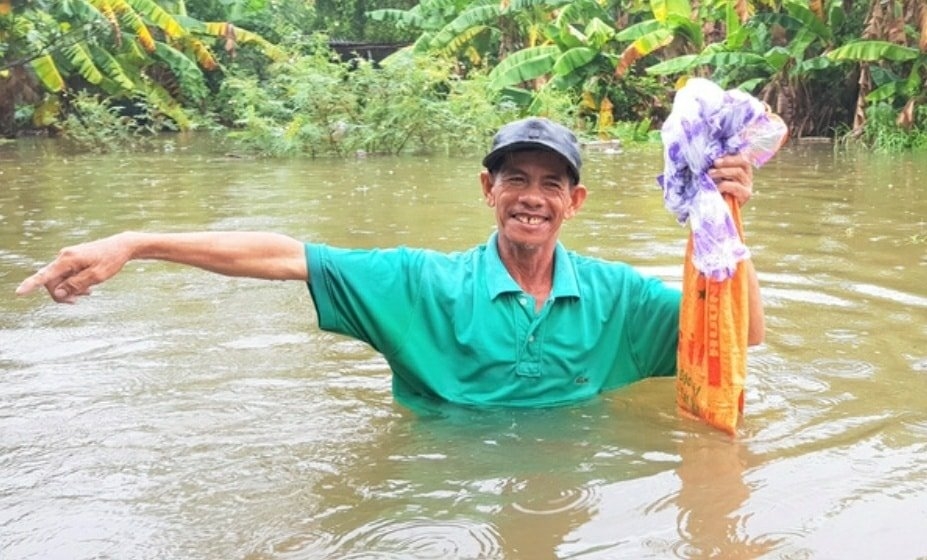 Nhiều người chết và mất tích, khắp nơi thiệt hại do mưa lũ