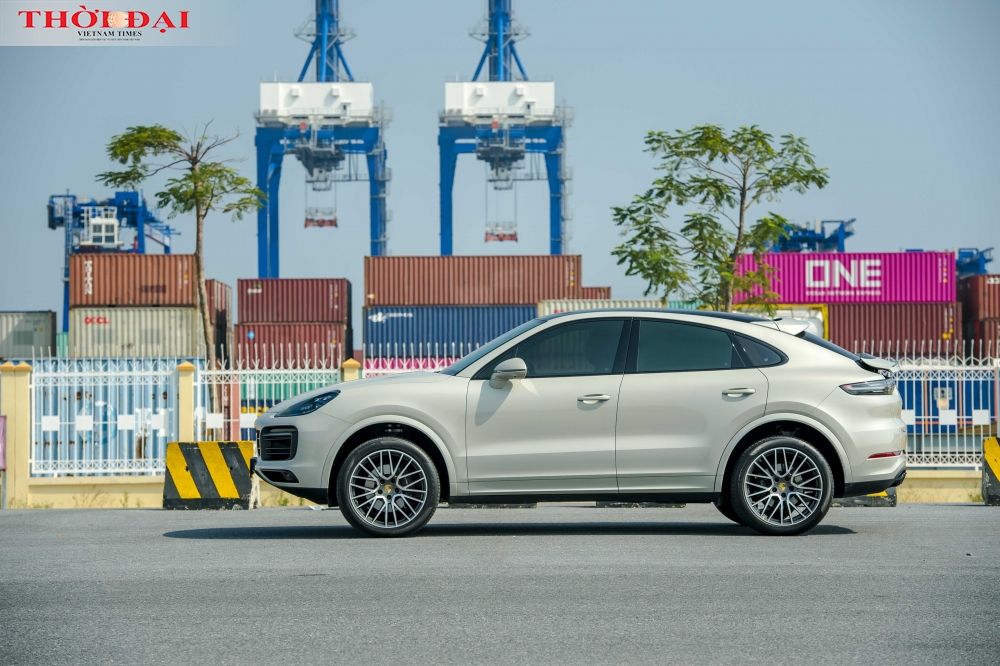 Chi tiết Porsche Cayenne Coupe mới có giá gần 6,5 tỷ đồng