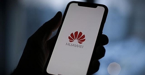 Huawei tiếp tục cắt giảm sản xuất sau khi bị Mỹ 'cấm cửa'