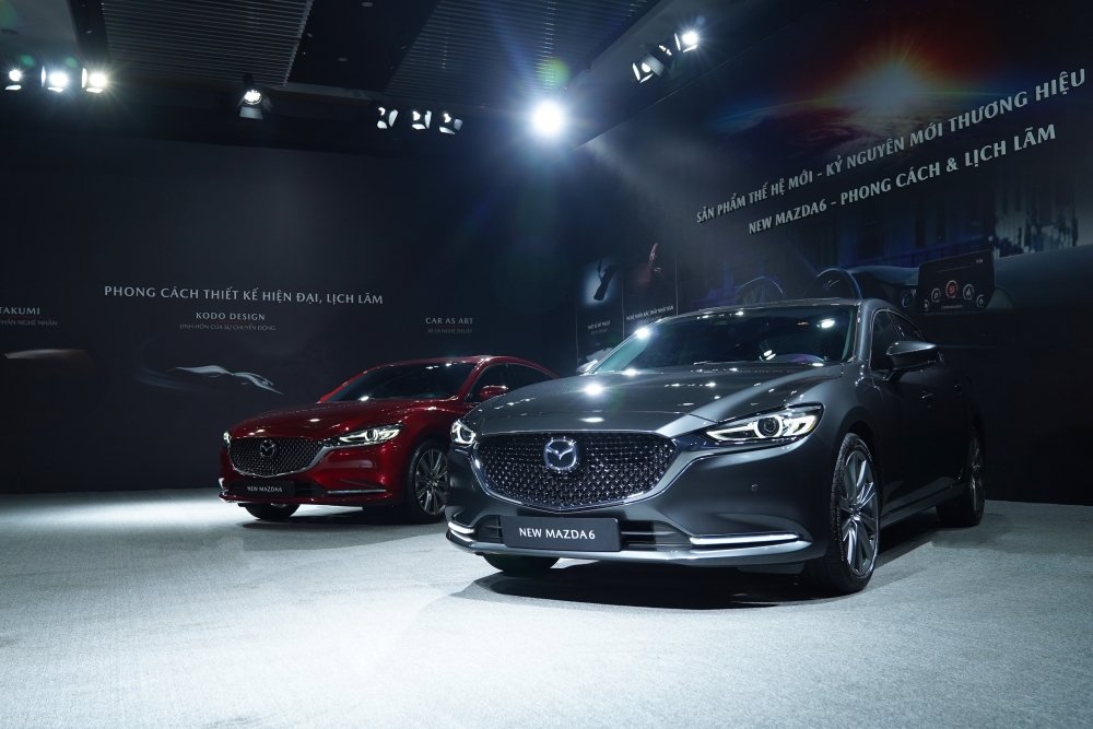 Mazda6 mới giá chưa đến 900 triệu, có gì để cạnh tranh Camry hay Accord?