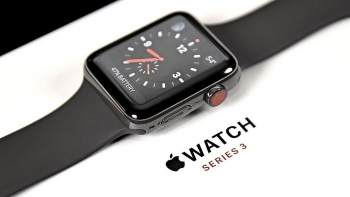 Apple thay thế miễn phí màn hình nứt trên Apple Watch