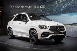 Vì sao giá bán nhiều mẫu xe Mercedes-Benz tăng mạnh ngay sau Tết?