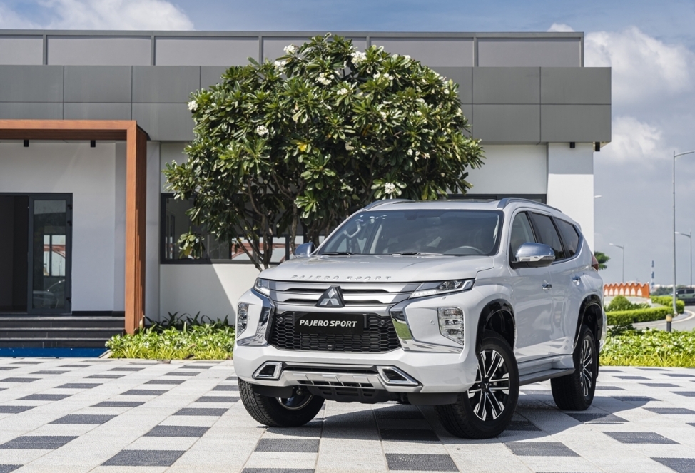 Mitsubishi chốt giá Pajero Sport mới, cao nhất 1,345 tỷ đồng