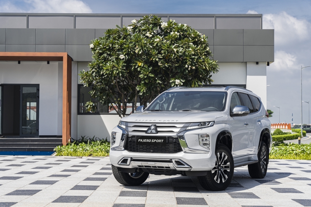 Mitsubishi chốt giá Pajero Sport mới, cao nhất 1,345 tỷ đồng