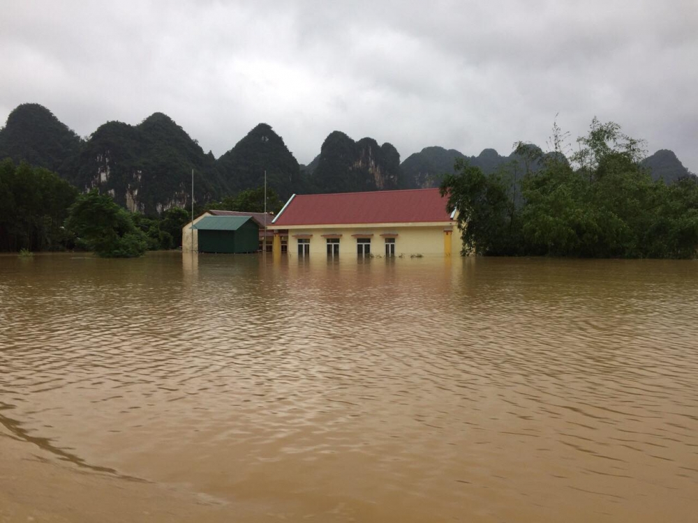 Vẫn còn 14 người mất tích sau những trận mưa lũ tại Trung bộ