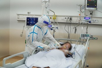 sang 271 ca nuoc con 751 benh nhan covid 19 nang tho may ecmo