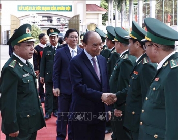 Chủ tịch nước kiểm tra công tác ứng trực dịp Tết của Bộ đội Biên phòng Đắk Lắk