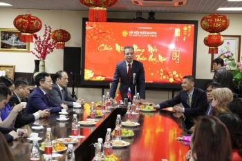 Đại sứ Đăng Minh Khôi thăm và chúc Tết cộng đồng người Việt tại Nga
