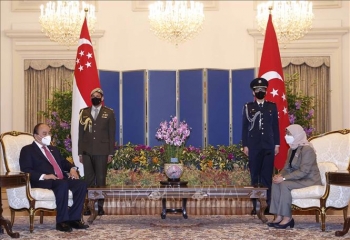 Lễ đón Chủ tịch nước Nguyễn Xuân Phúc thăm cấp Nhà nước tới Singapore