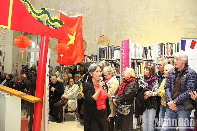 Người Việt tại Saintes gìn giữ và quảng bá văn hóa dân tộc ảnh 4