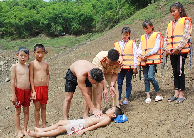 Tăng cường triển khai các giải pháp phòng, tránh tai nạn đuối nước