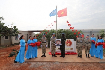 Bệnh viện dã chiến Việt Nam khánh thành điểm check-in cột cờ tại Nam Sudan