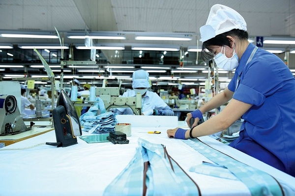Dịch Covid-19 diễn biến phức tạp, hoạt động sản xuất công nghiệp bị ảnh hưởng nặng nề