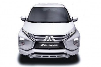 mitsubishi xpander them phien ban dac biet gia chi tu 600 trieu