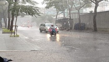 Dự báo thời tiết ngày 26/10: Trung Bộ có nơi mưa rất to