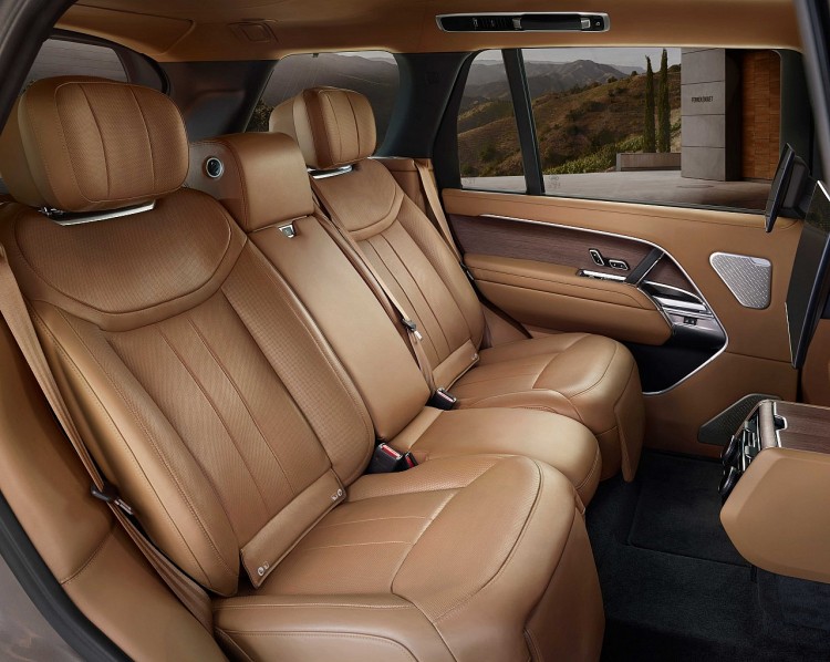 Range Rover 2022 chính thức ra mắt toàn cầu, giá gần 10,9 tỷ đồng