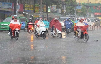 Dự báo thời tiết 16/11: Trung Bộ tiếp tục mưa to