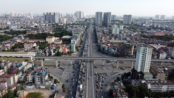 Hà Nội tổ chức giao thông cho vận chuyển vòm thép xây dựng cầu xe máy đường Vành đai 3