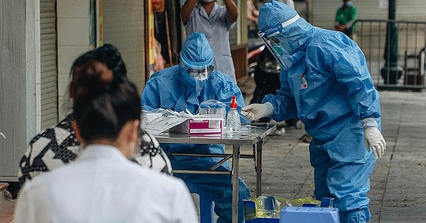 Tin COVID Hà Nội hôm nay 2/12: Liên tiếp lập kỷ lục: 509 ca nhiễm mới, có 233 ca cộng đồng Tin COVID Hà Nội hôm nay 2/12: Liên tiếp lập kỷ lục: 509 ca nhiễm mới, có 233 ca cộng đồng