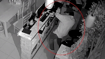 Video: Trộm đột nhập vào nhà dân ở Đà Nẵng lúc rạng sáng, ung dung rọi đèn pin lục tìm đồ đạc