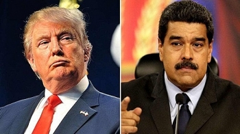 Ngày cuối cùng rời nhiệm sở, Trump vẫn "ra đòn" với ngành dầu mỏ Venezuela