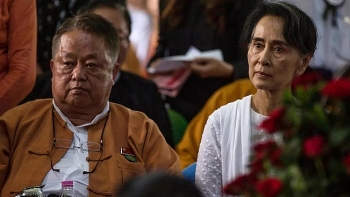 Trợ lý thân cận của bà Aung San Suu Kyi bị bắt lúc nửa đêm tại nhà con gái