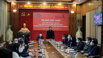 Trao tặng hơn 12 nghìn sổ BHXH, thẻ BHYT cho người có hoàn cảnh khó khăn