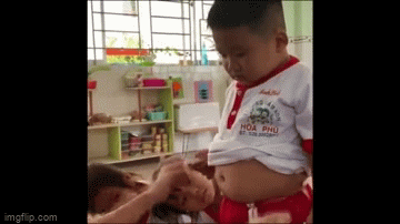 video cau be hop bung khi co giao do eo khien dan mang bat cuoi vi de thuong