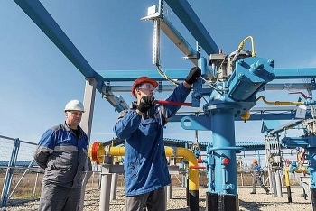 Ba Lan ráo tiết 'săn lùng' tàu tham gia xây dựng Nord Stream 2