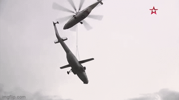Video: Trực thăng Nga cẩu vận tải cơ khổng lồ thời Liên Xô