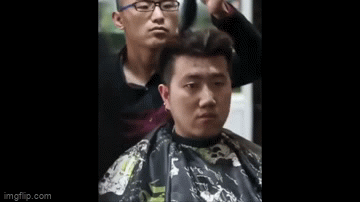 Video: Khách "chết trân" vì bị bay cả mảng tóc sau màn sáng tạo của anh thợ