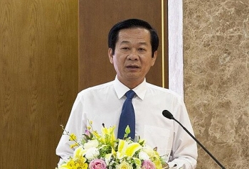 chan dung tan chu tich ubnd tinh kien giang vua duoc bo nhiem