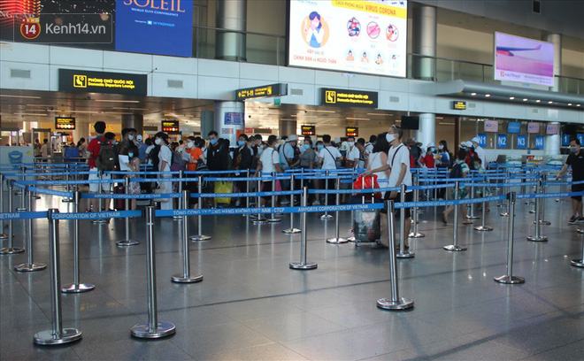 Cục Hàng không cho tăng tối đa chuyến bay đưa khách rời Đà Nẵng trong chiều và tối nay