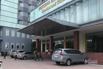 tin tuc trong ngay moi nhat theo me di lam be trai 6 tuoi o nghe an roi tu tang 9 khach san tu vong