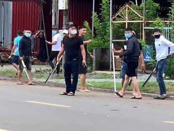 tin tuc phap luat sang 118 truy tim bang nhom bit mat vac ma tau dan tran chem nhau kinh hoang tren duong