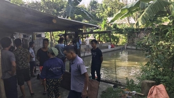 tin tuc thoi su 24h sang 138 nguoi dan ong uong thuoc tu tu trong nha ve sinh truoc ngay chap hanh an tu