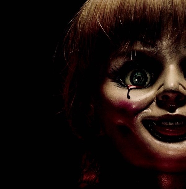 Vì sao búp bê Annabelle lại trở thành nỗi ám ảnh kinh hoàng, khiến nhiều người khiếp đảm? | Thời Đại Vì Sao Búp Bê Annabelle Lại Trở Thành Nỗi Ám Ảnh Kinh Hoàng, Khiến Nhiều Người Khiếp Đảm? | Thời Đại