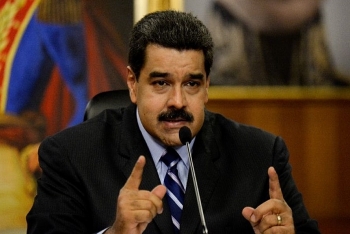 Tổng thống Venezuela xung phong tiêm vaccine Sputnik V của Nga