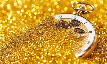 gia vang hom nay 2082020 the gioi lai tuot doc vang trong nuoc giao dich am dam