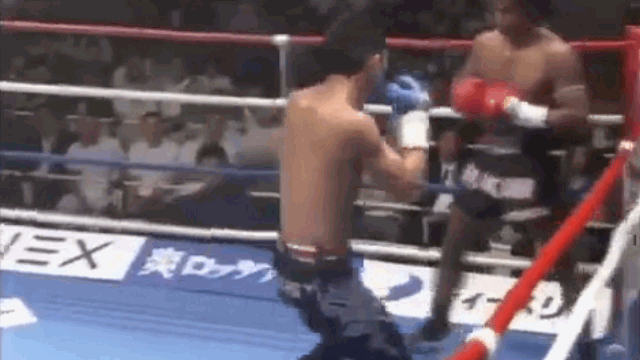 video thanh muay thai dam guc vo si nhat ban sau 15 giay khai man