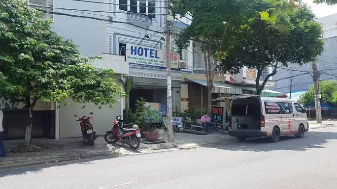 tin tuc phap luat nong nhat trong ngay phat hien hai nguoi dan ong tu vong trong nha nghi cung thu tuyet menh