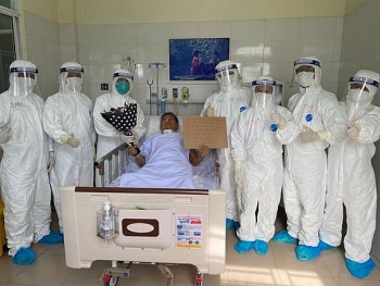 Tin tức COVID-19: Việt Nam có 1059 ca nhiễm, 1 trường hợp được công bố khỏi bệnh