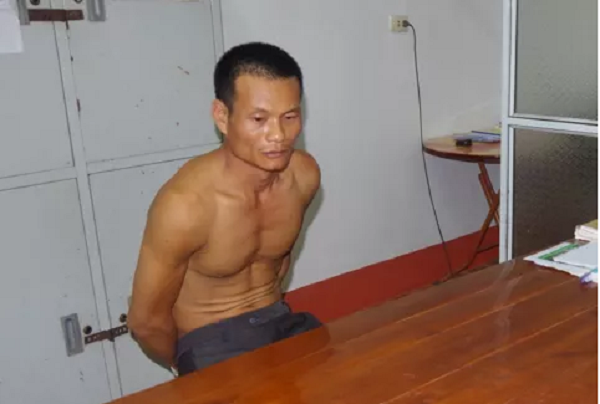 thong tin phap luat chieu 199 con trai danh chet bo bang bua roi cam dao co thu trong vuon