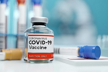 Bộ Y tế sẽ mua thêm vaccine COVID-19 từ Anh