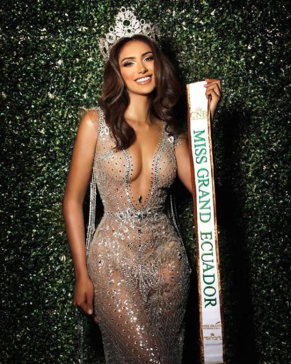 Ngẩn ngơ trước nhan sắc tựa nữ thần Hy Lạp của Á hậu 1 của Miss Grand International 2021