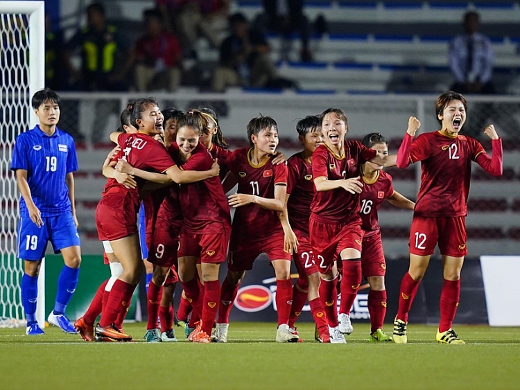 HLV Mai Đức Chung hé mở cơ hội ĐT nữ Việt Nam dự World Cup