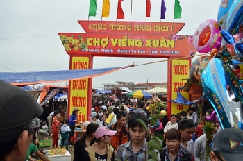 Nam Định thông báo dừng tổ chức phiên chợ Viềng 2021