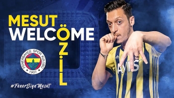 Gia nhập Fenerbahce, Ozil trải lòng đẫm nước mắt về Arsenal