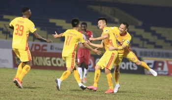 V-League 2021 chính thức hoãn vì dịch COVID-19